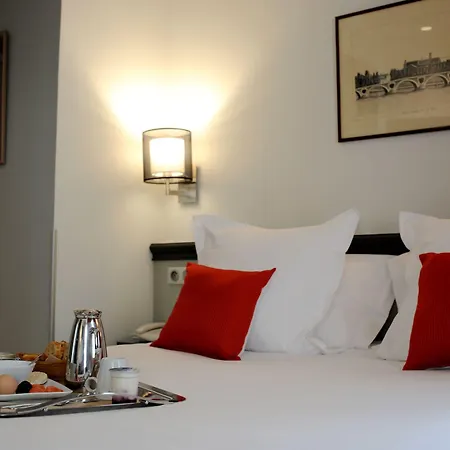 1er Hotel 3*