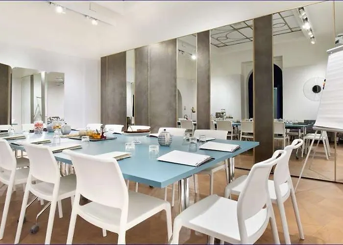 アルベール プルミエ ホテル