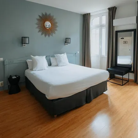 1er Hotel 3*